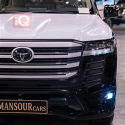 تۆیۆتا لاند کروزەر